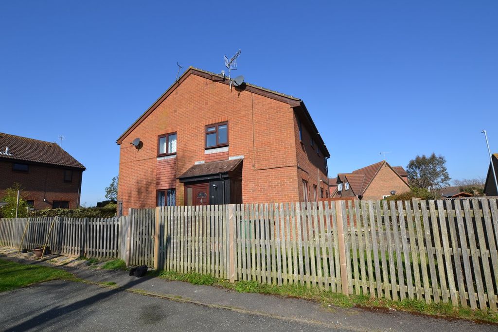 Property photo 1 of 8