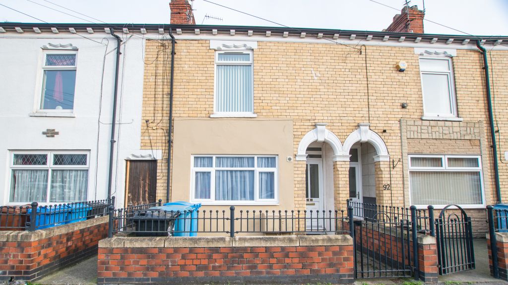 Property photo 1 of 8