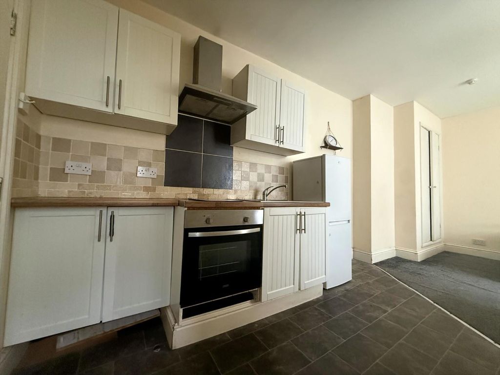 Property photo 3 of 3 86 Flat 3 .Jpg