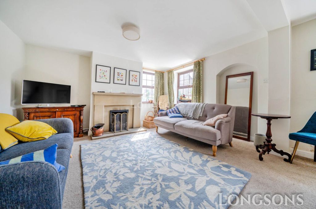 Property photo 1 of 19