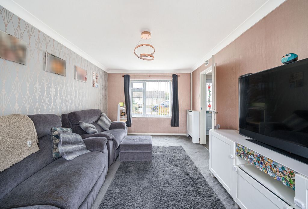 Property photo 2 of 20 1206145 (3).Jpg