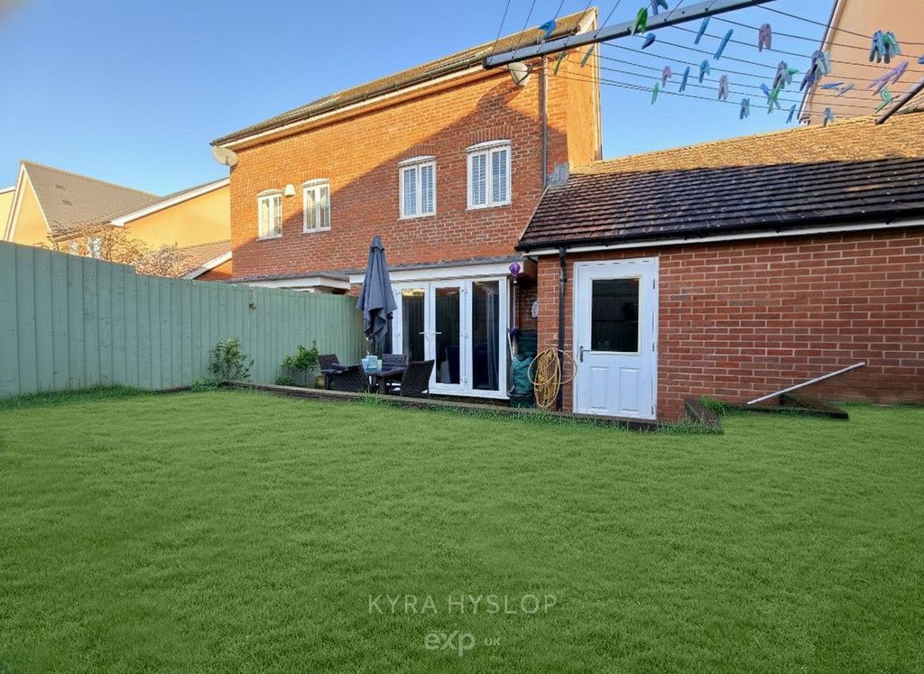 Property photo 3 of 20