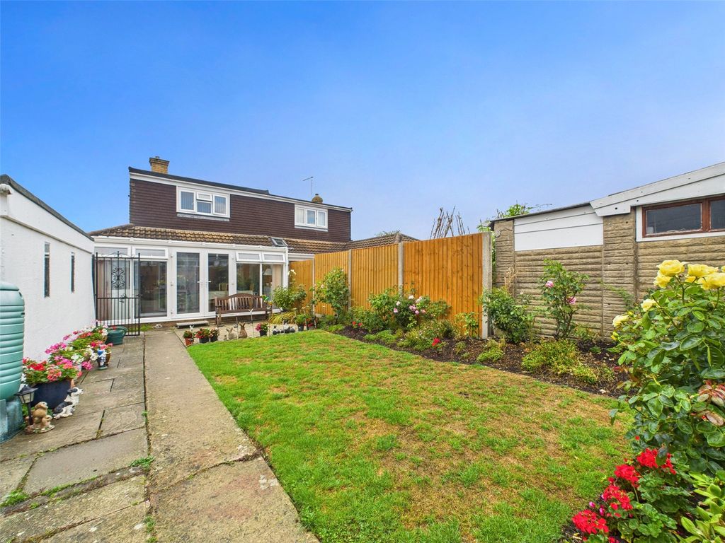 Property photo 3 of 13 Picture No. 02