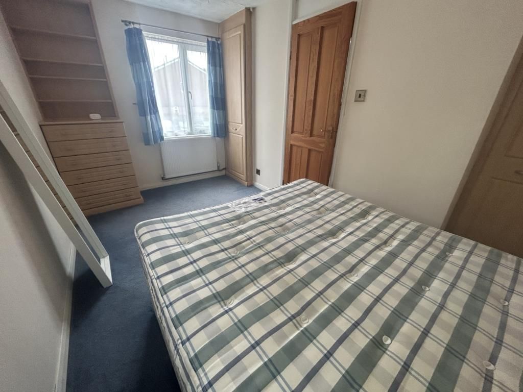 Property photo 3 of 7 Bedroom