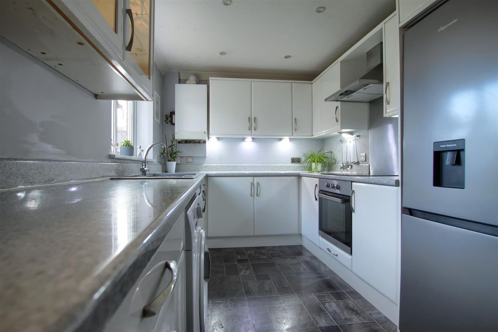 Property photo 2 of 16 Gt3.Jpg