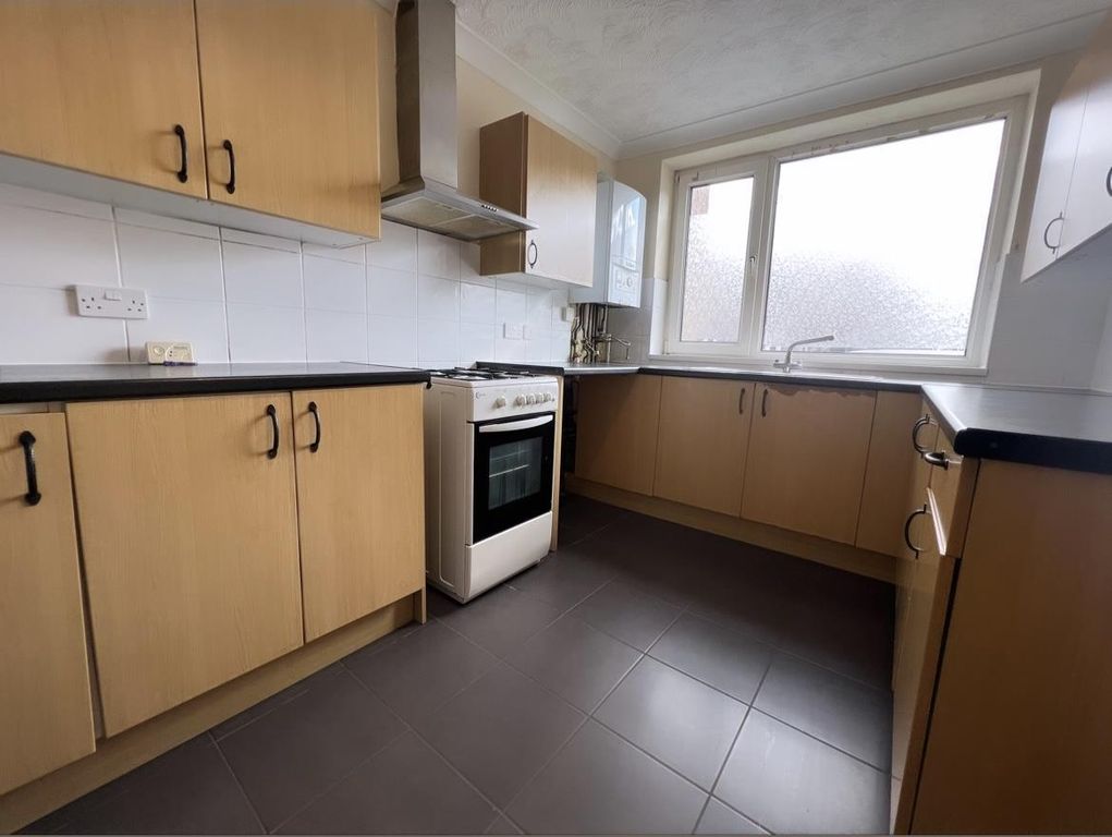 Property photo 2 of 9 d2Sqckioveuuu1_9T21Uka.Jpg