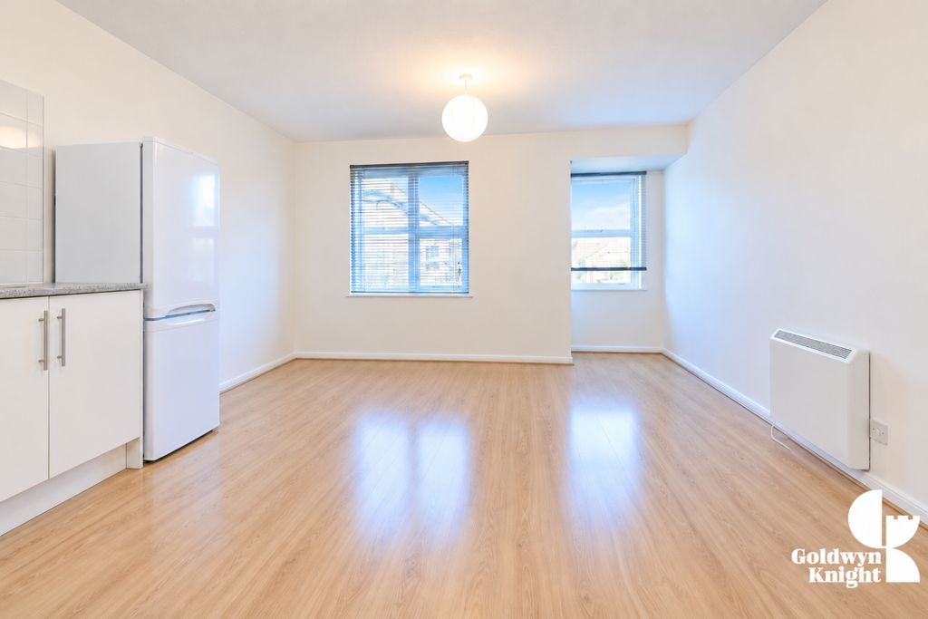 Property photo 1 of 5 Living Room