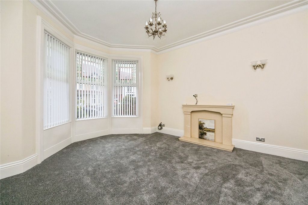 Property photo 2 of 17 Picture No. 02