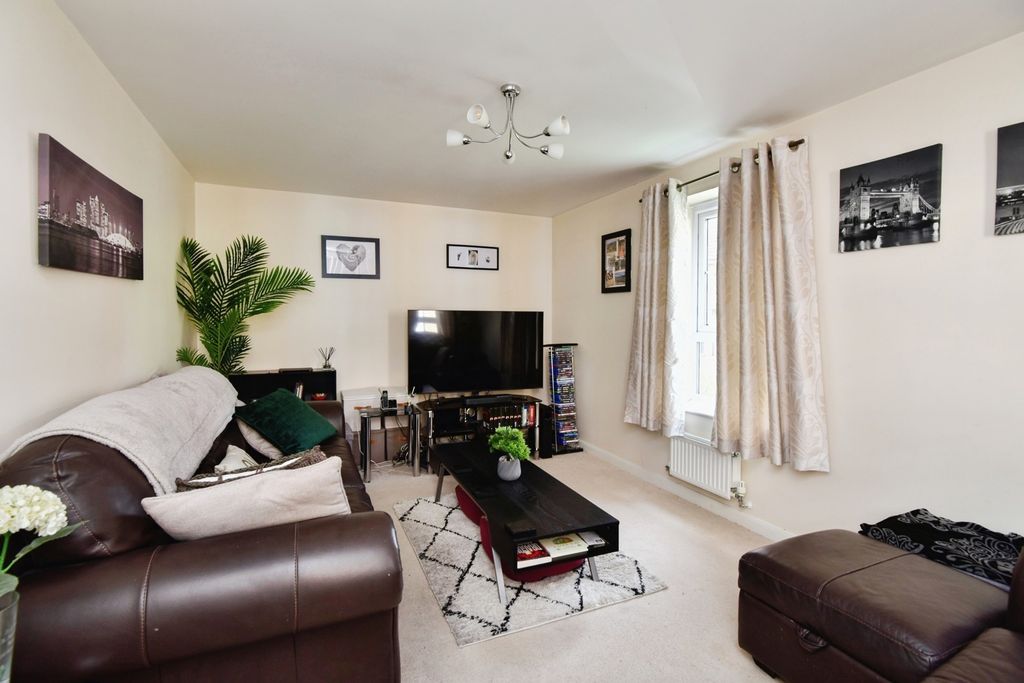 Property photo 2 of 23 Pbox-Img.Jpg