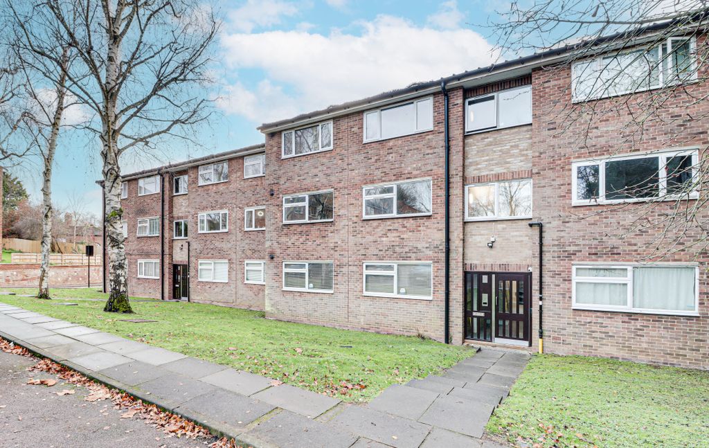 Property photo 1 of 11 Front