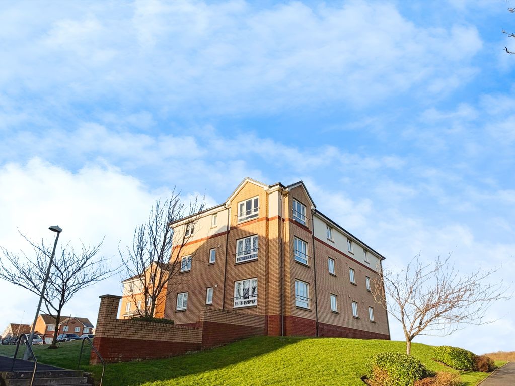 Property photo 1 of 12 External