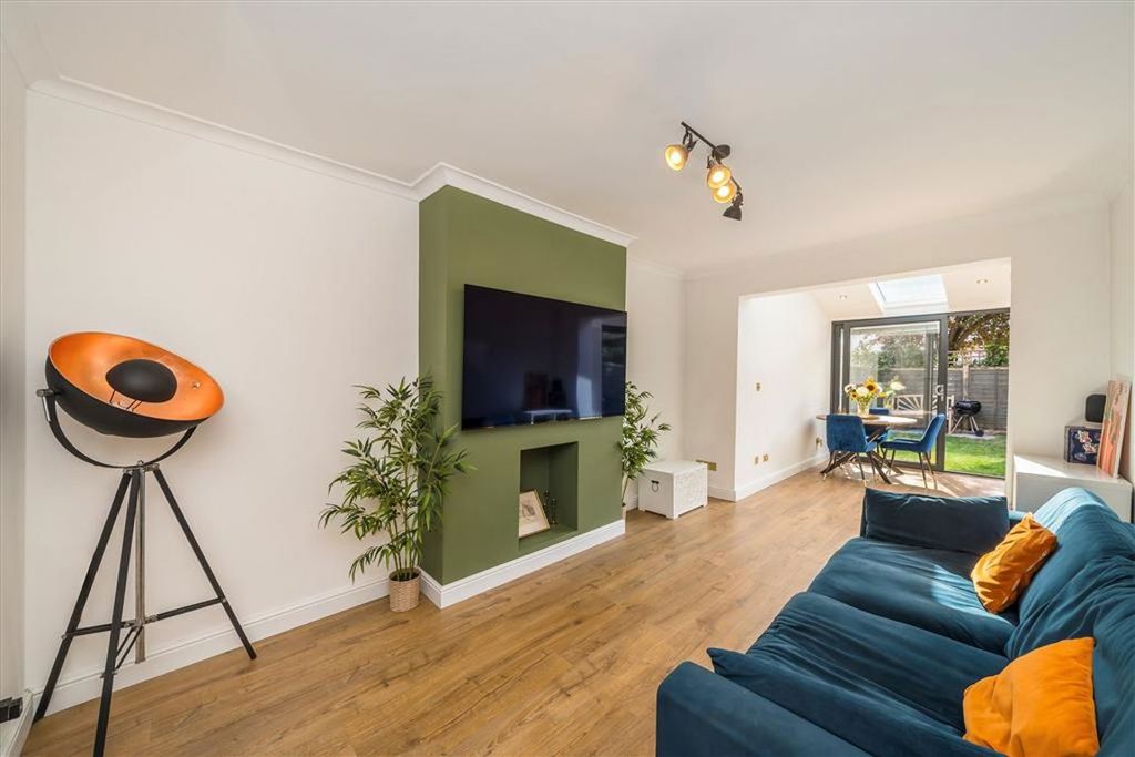 Property photo 1 of 7