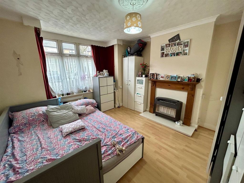 Property photo 2 of 11 2.Jpg