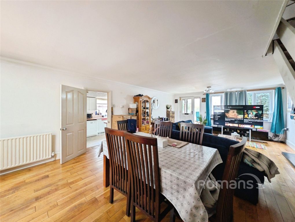 Property photo 3 of 14 Picture No. 20