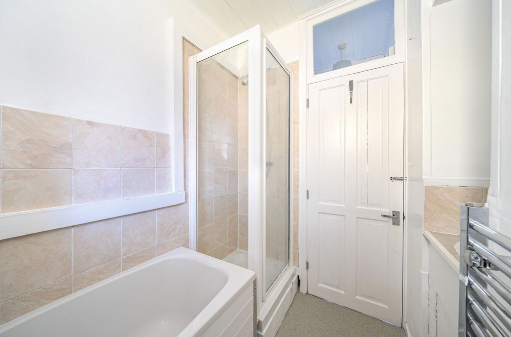 Property photo 3 of 19 1363797-5-68E7749...