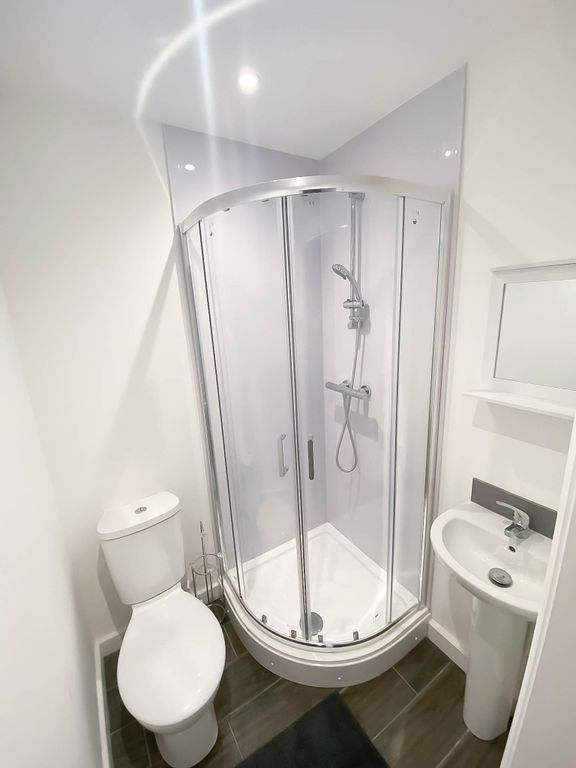 Property photo 2 of 9 Photo 1