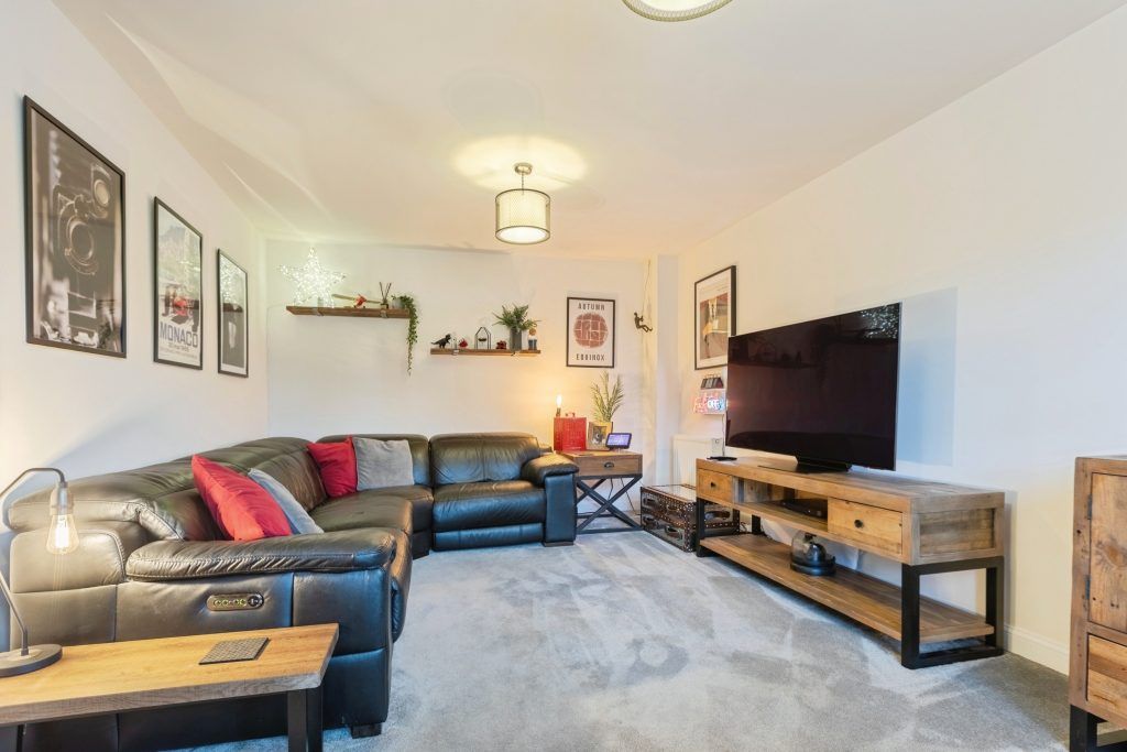 Property photo 3 of 20