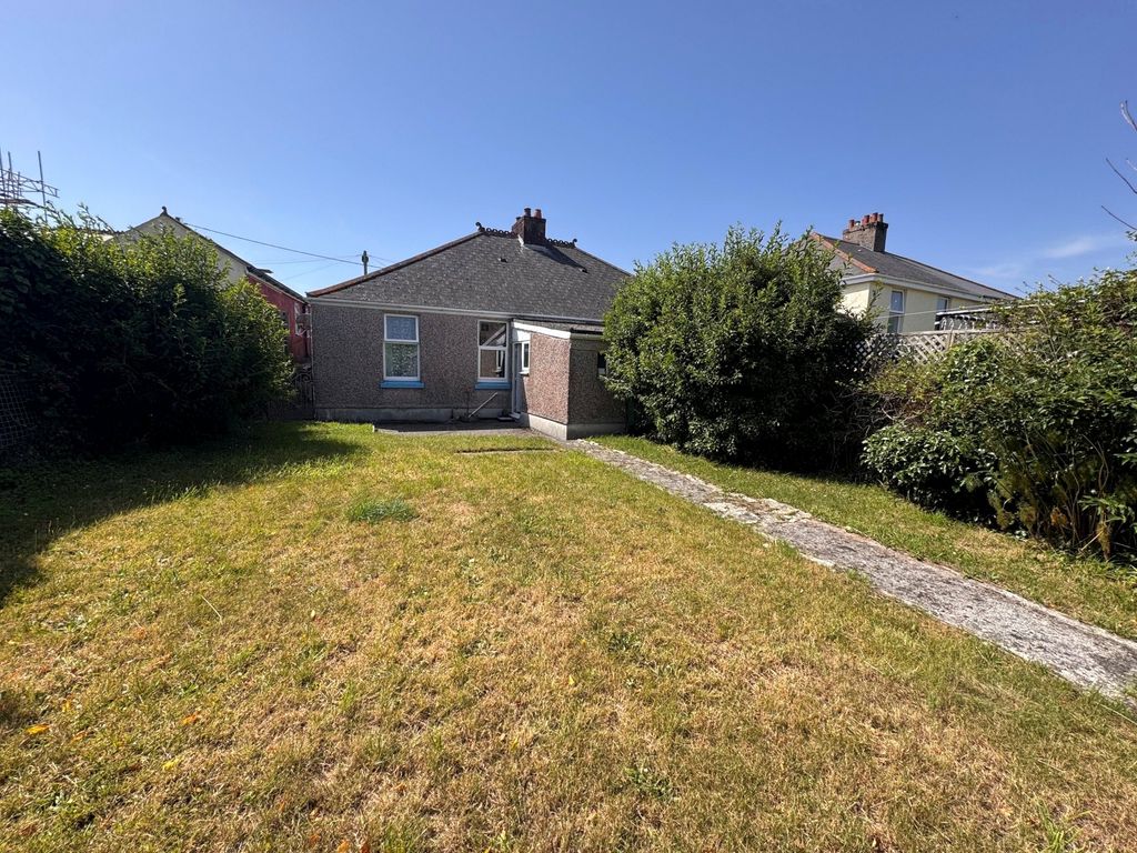 Property photo 1 of 10 Picture No. 05