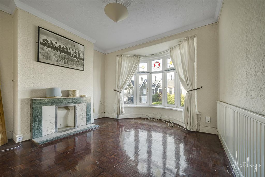 Additional image 5 of 2 bed semi-detached house for saleCwrt Sart, Neath SA11