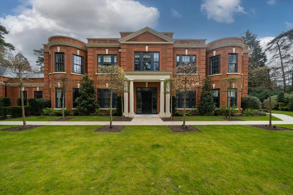 Property photo 1 of 31 Image