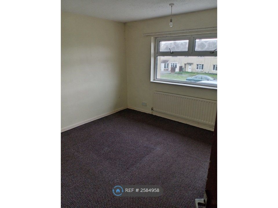 Property photo 2 of 3