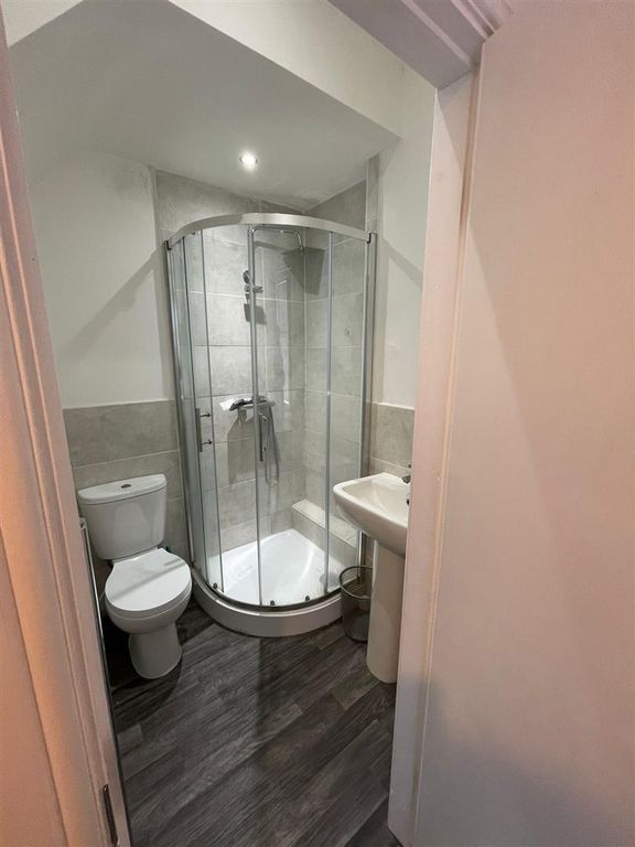 Property photo 3 of 10 Photo-2021-10-22-12-22-38.Jpg