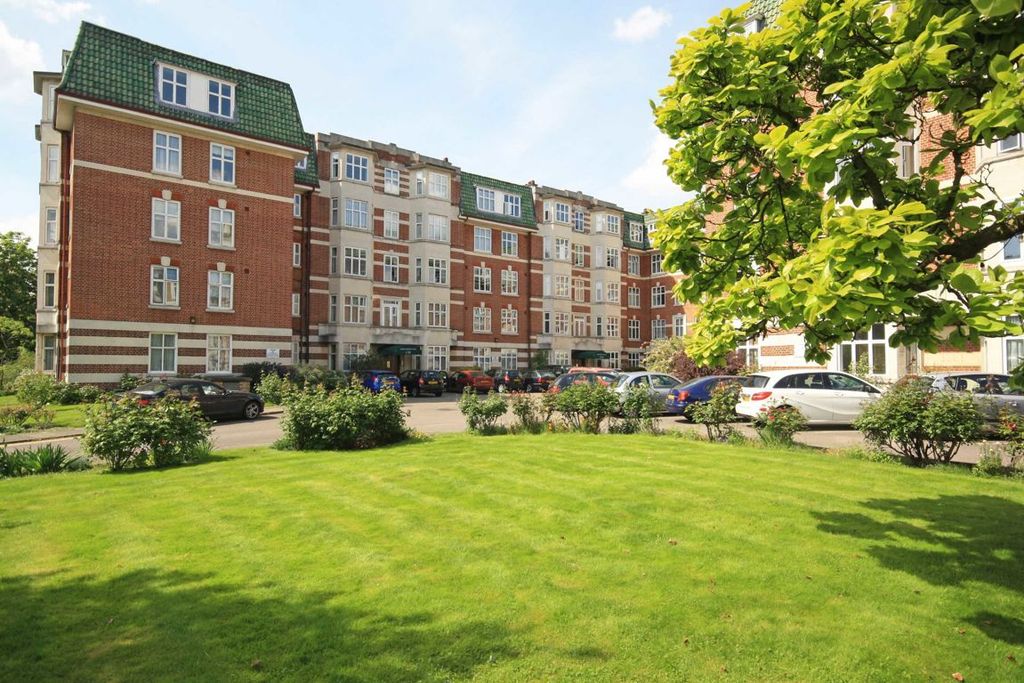 Property photo 1 of 7