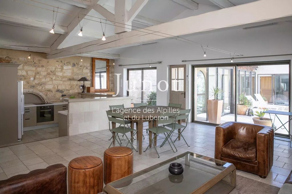 Property photo 1 of 19 Maussane-Les-Alpilles - House