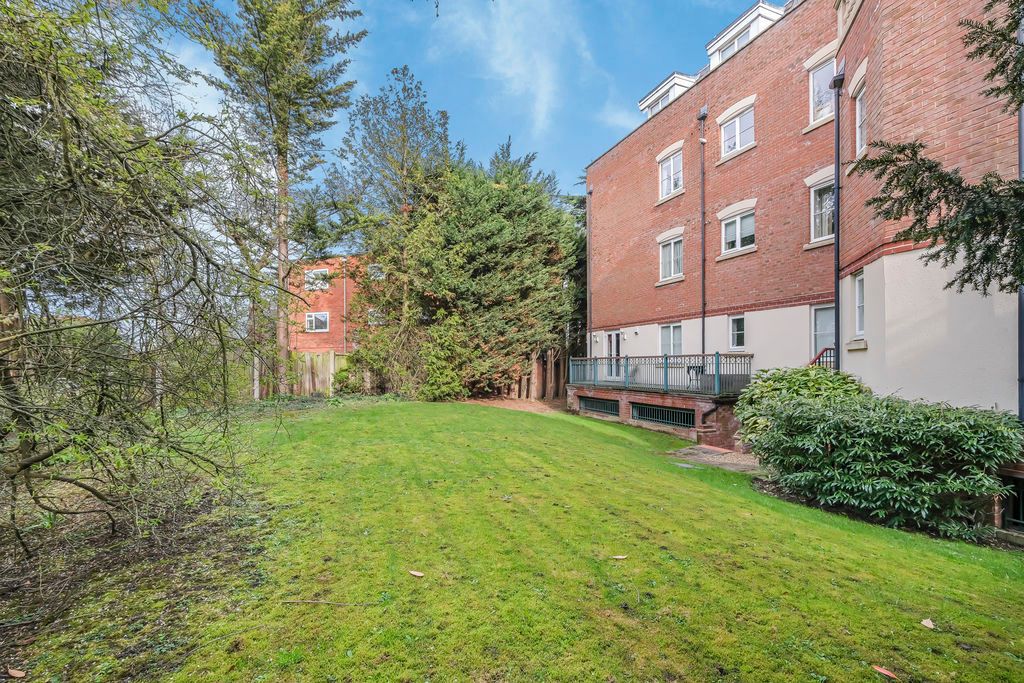 Additional image 27 of 3 bed flat for saleEastwick Lodge, Village Road, Enfield EN1