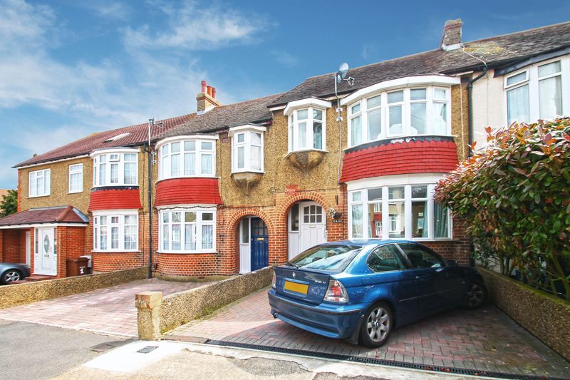 Property photo 1 of 9 Photo 7