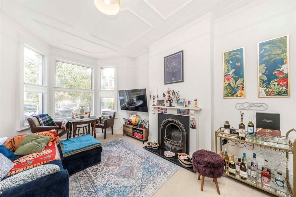 Property photo 2 of 7