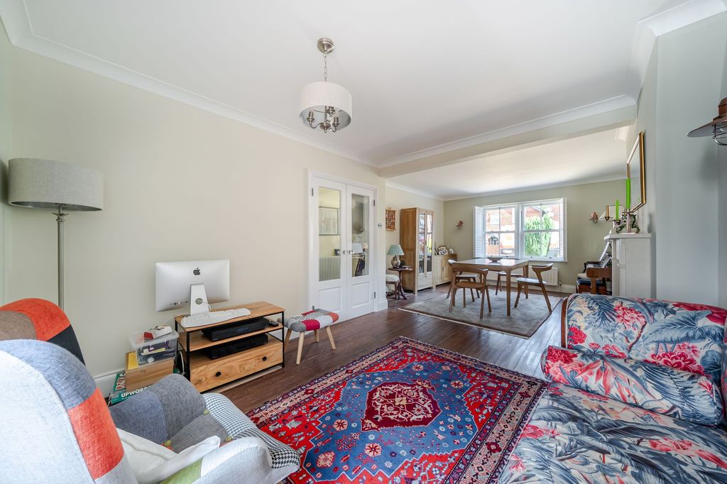 Property photo 2 of 17