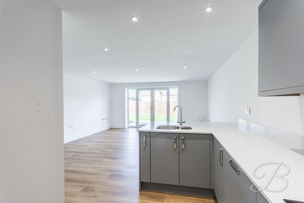 Property photo 3 of 27 CC18.Jpg
