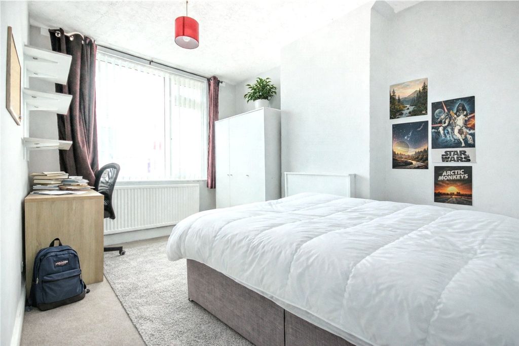 Property photo 2 of 16 Picture No. 53