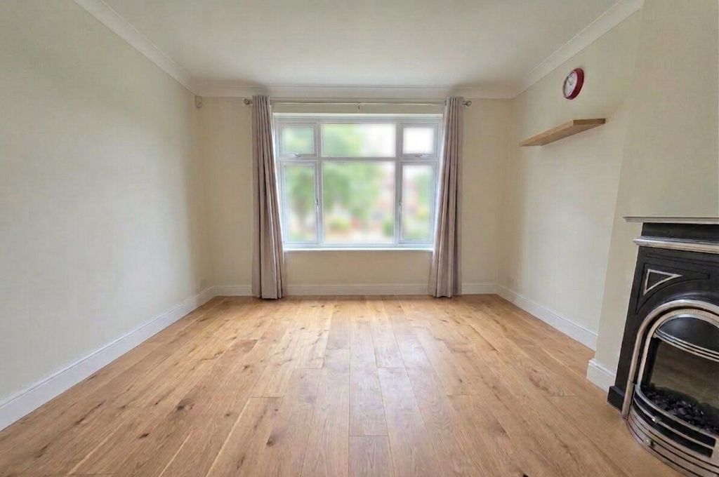 Property photo 1 of 12 Photo 2