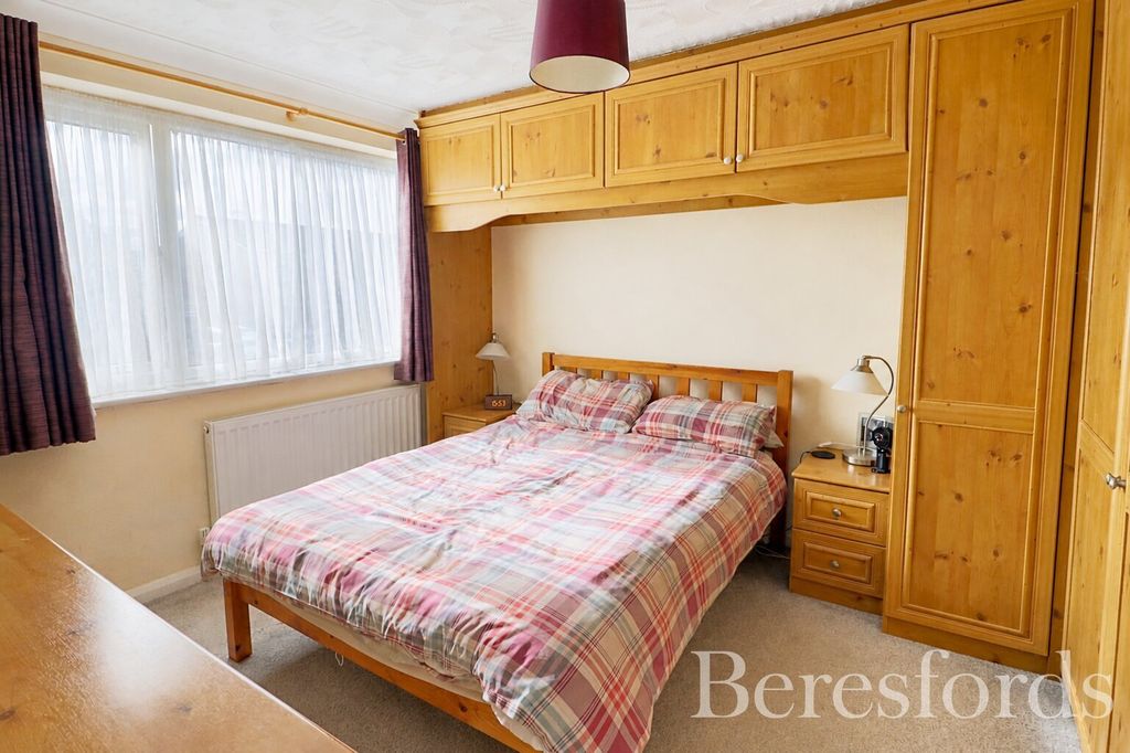 Property photo 3 of 16 Picture No. 02
