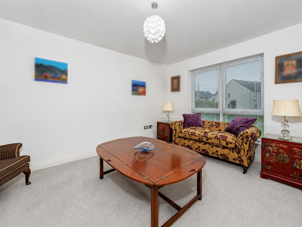Property photo 2 of 29 8 Nethergray Gait Dundee-9.Jpg