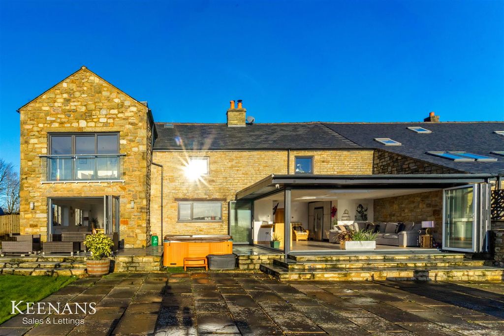 Property photo 1 of 88 1.Jpg