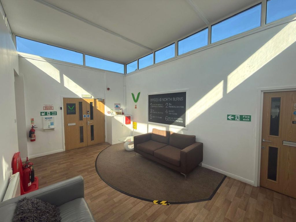 Property photo 2 of 5 Picture No. 01