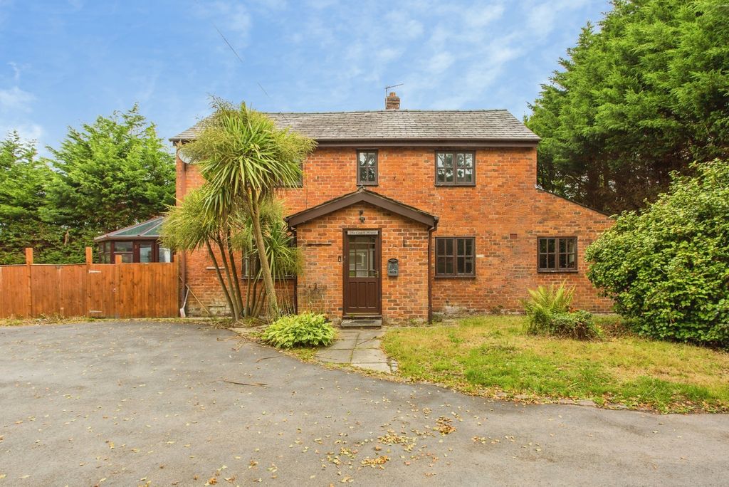 Property photo 1 of 19 Front
