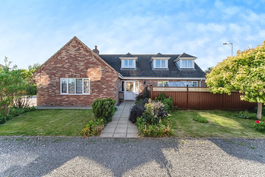 Property photo 1 of 24