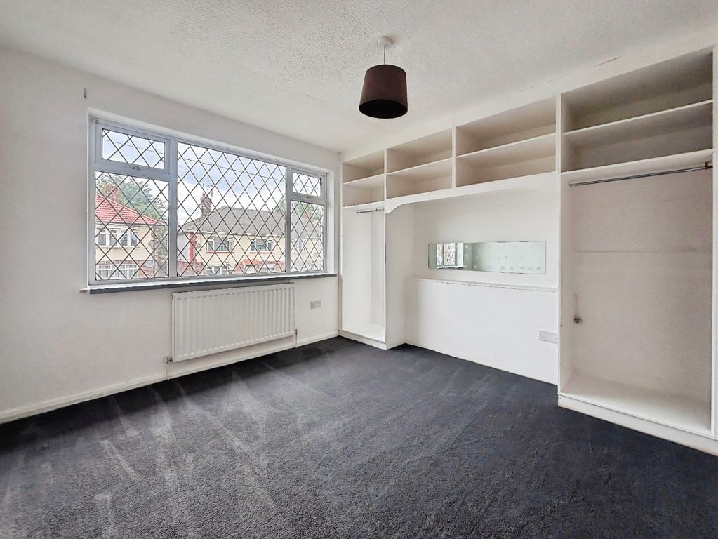 Property photo 3 of 14 5302932