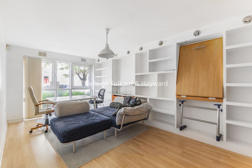 Property photo 1 of 5 170Bbacb-d953-428B-A