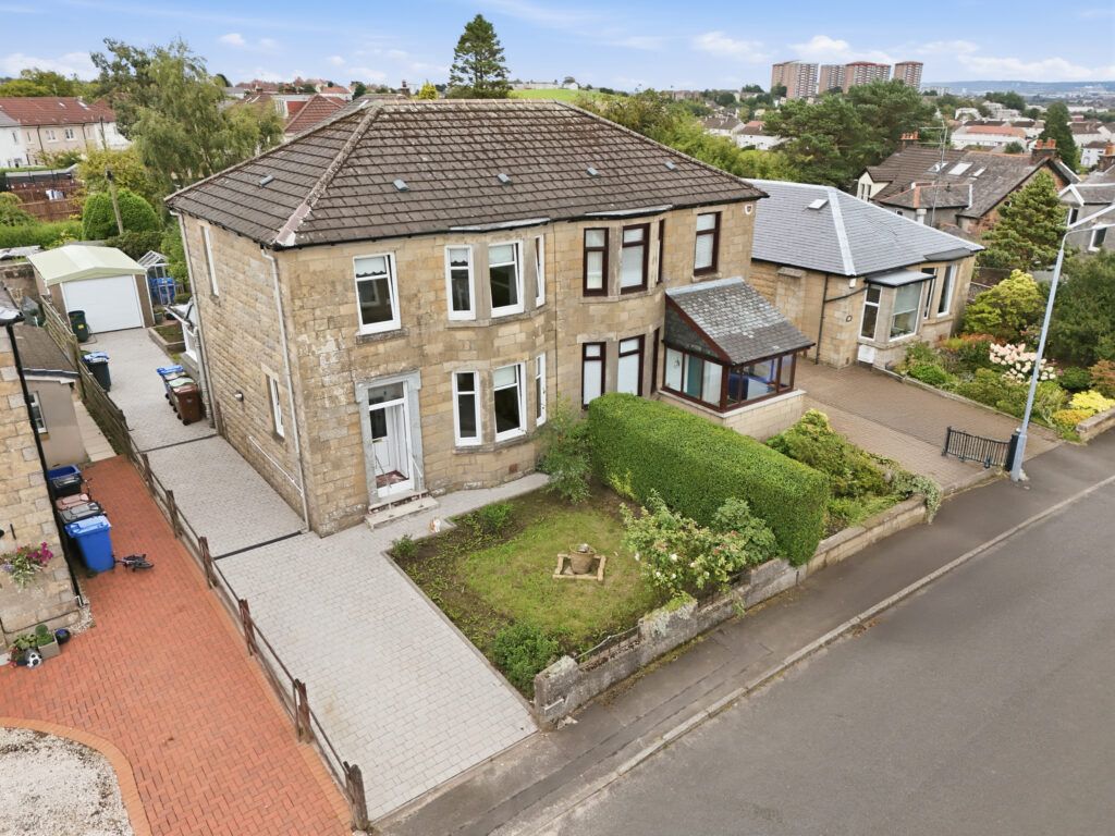 Property photo 2 of 16