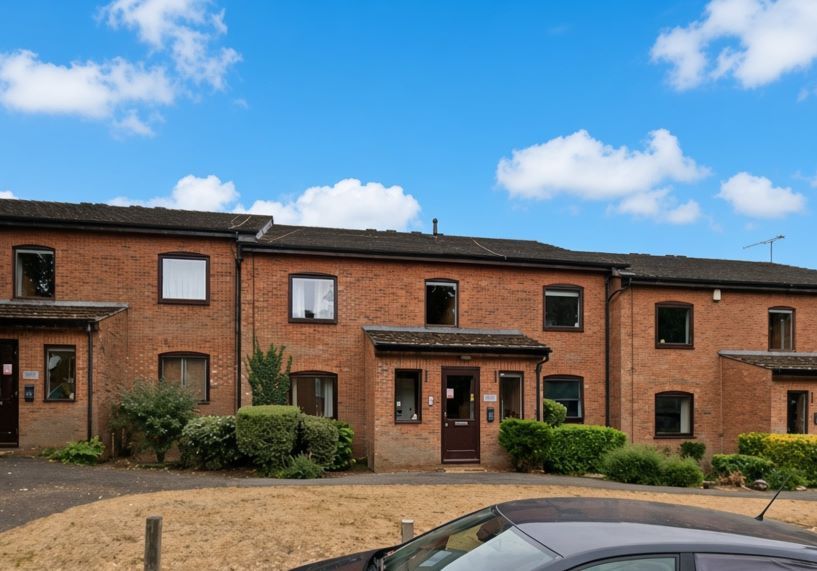 Property photo 1 of 1