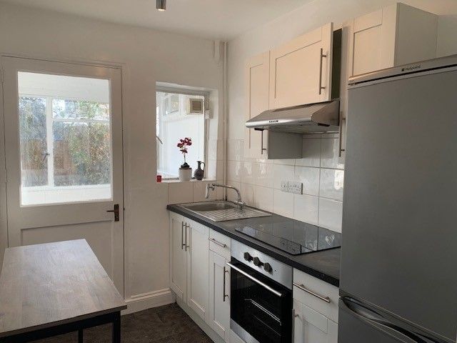 Property photo 3 of 9