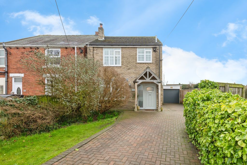 Property photo 1 of 16 _Mg_8192