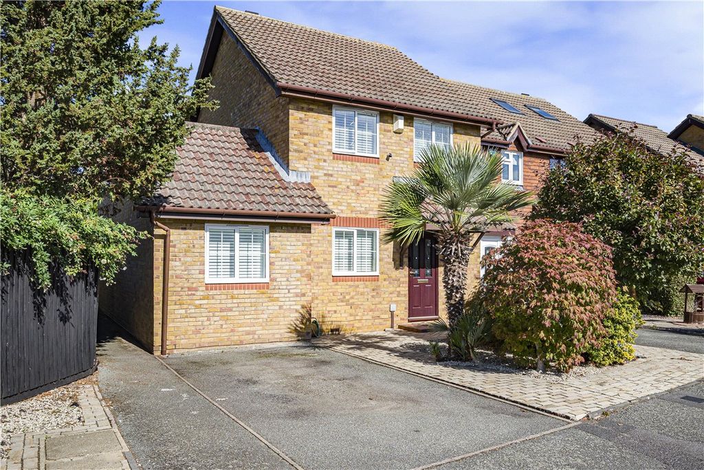 Property photo 1 of 27 Picture No. 26