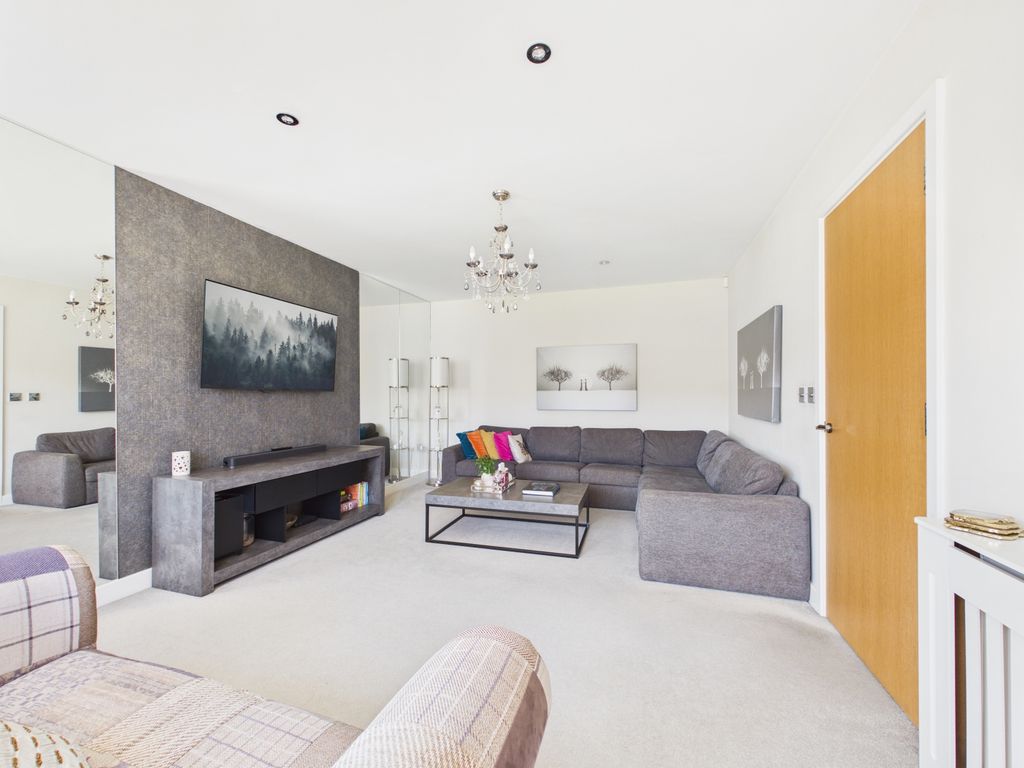 Property photo 2 of 40 2- Rob Hammond Ewemove Pontefract