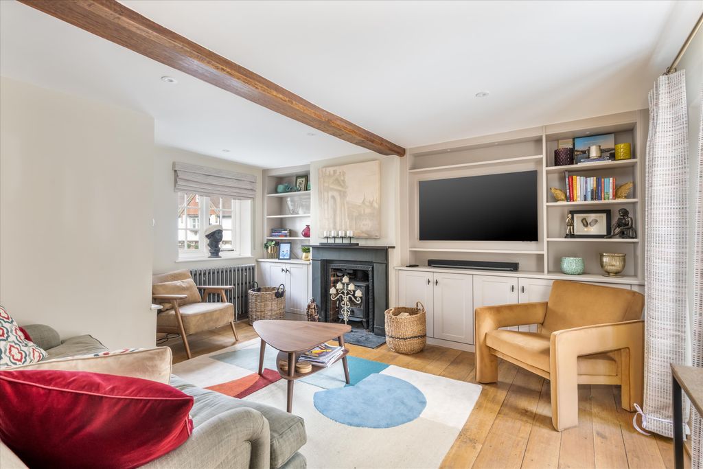 Property photo 3 of 23 Image